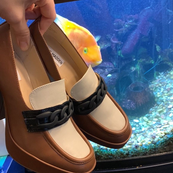 Cognac Blend Heeled Loafers sz 8.5 - Picture 6 of 17